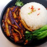 鱼香茄子盖浇饭
